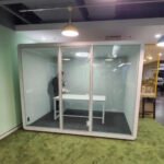 Customized Kiosk Booth Soundproof Seating Meeting Pod Soundproof Booth Telephone Box with USB Socket and air Purification System - Image 7